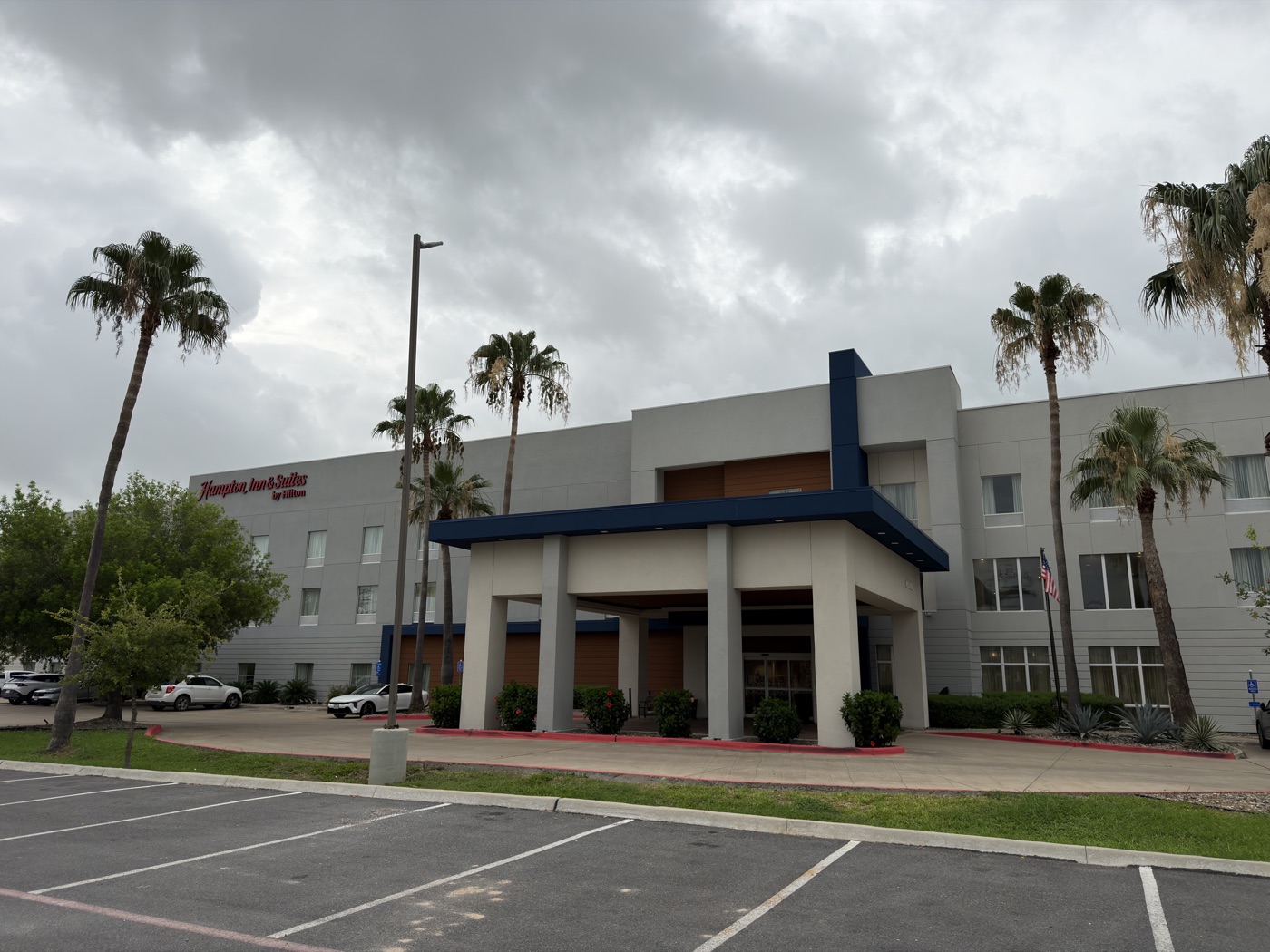 Hampton Inn & Suites by Hilton Brownsville hotel property